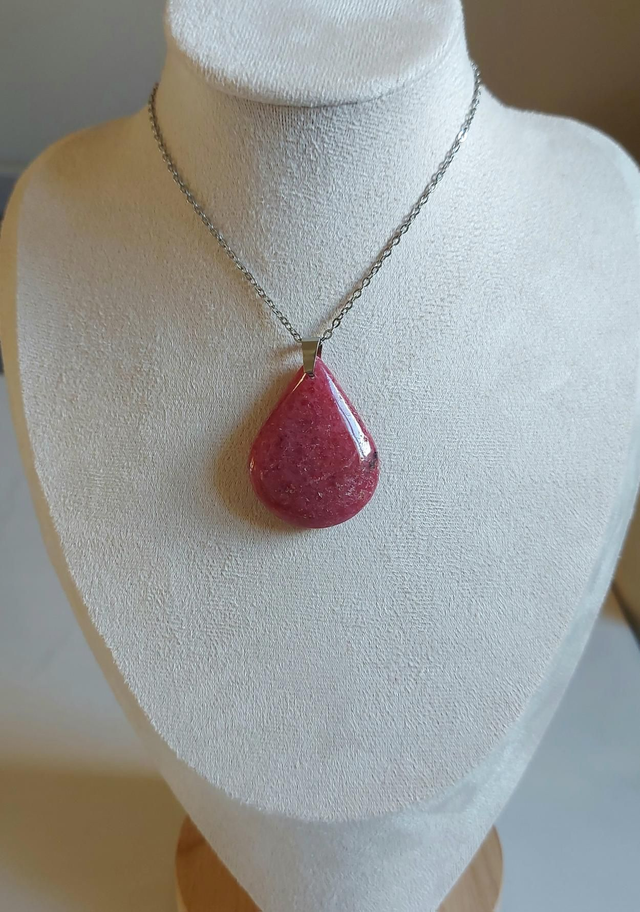 Rhodonite Rose AA