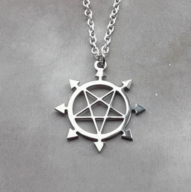 Chaos Pentagram Steel Necklace 