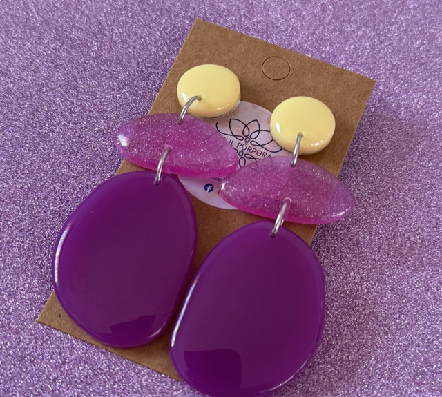 Brincos degradê roxo