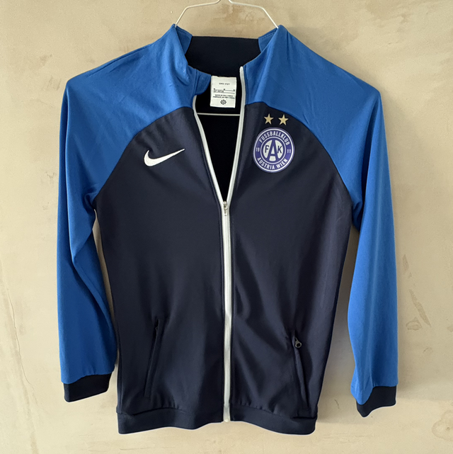 Austrian Vienna Training Jumper 