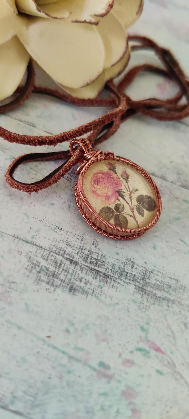 #73 riipus Vaaleanpunainen ruusu