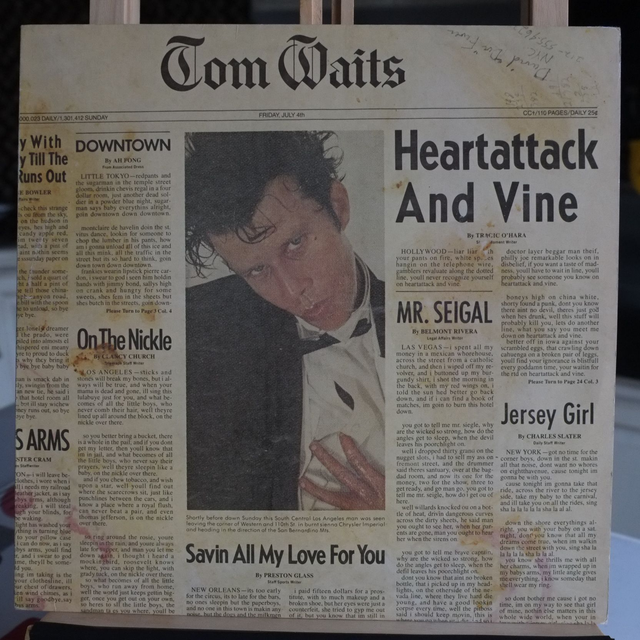 TOM WAITS - Heartattack and vine