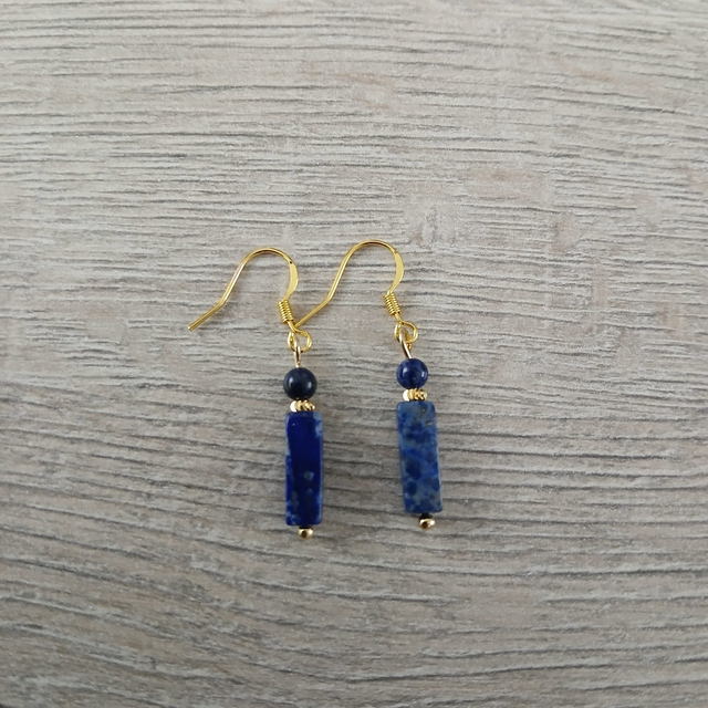 Oorbellen – Lapis Lazuli &amp; Onyx – goudkleurig RVS (1.278)