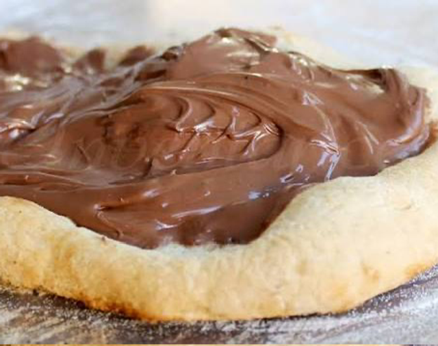 Pizza dolce Nutella/pistacchio