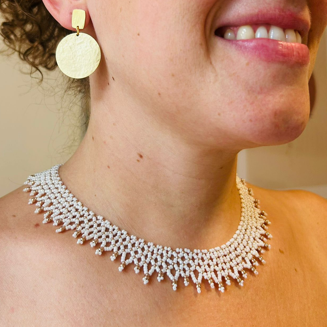 Collier tissé à la main