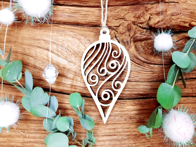 Boule de Noël en Frêne massif - Modèle 4