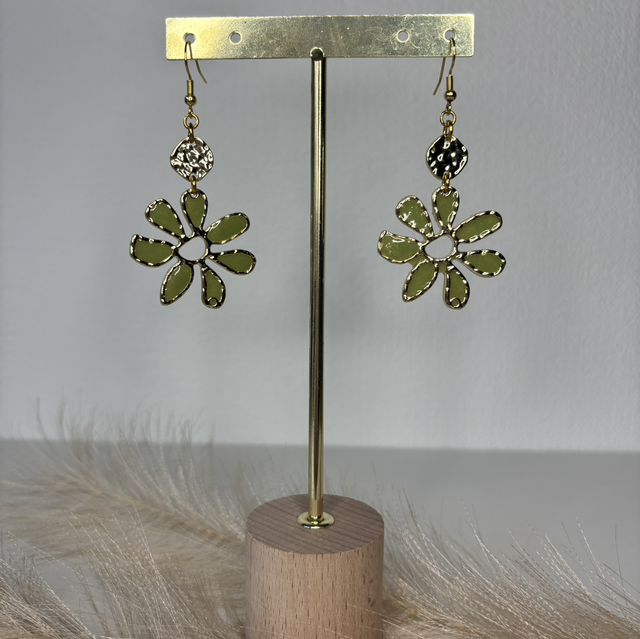 Boucles d’oreilles fleur verte