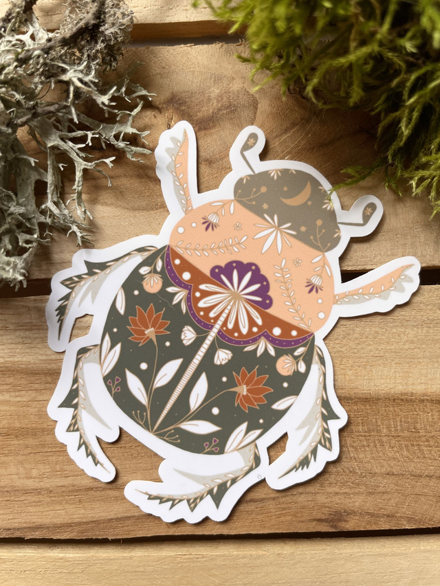 Sticker Scarabée vert et rose en vinyle mat waterproof