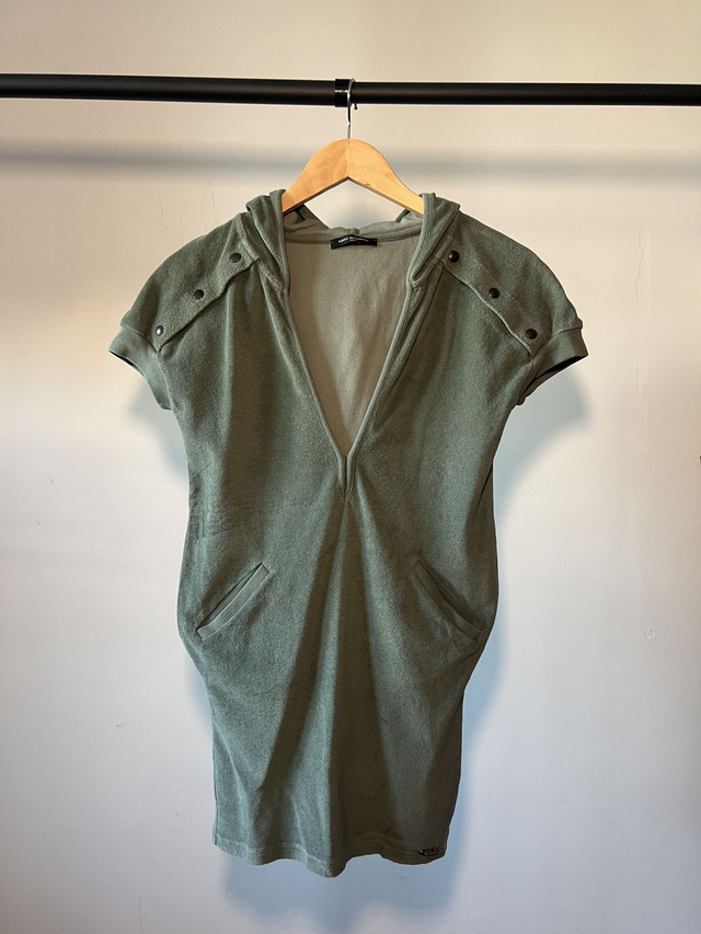 Sponge sporty top #0013