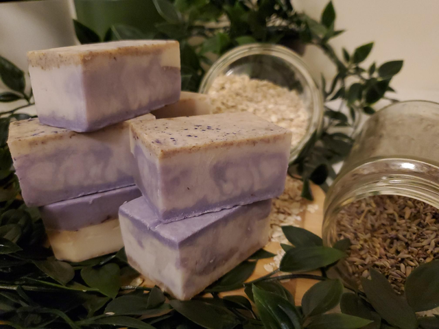 Lavender &amp; Oatmeal Soap Bar