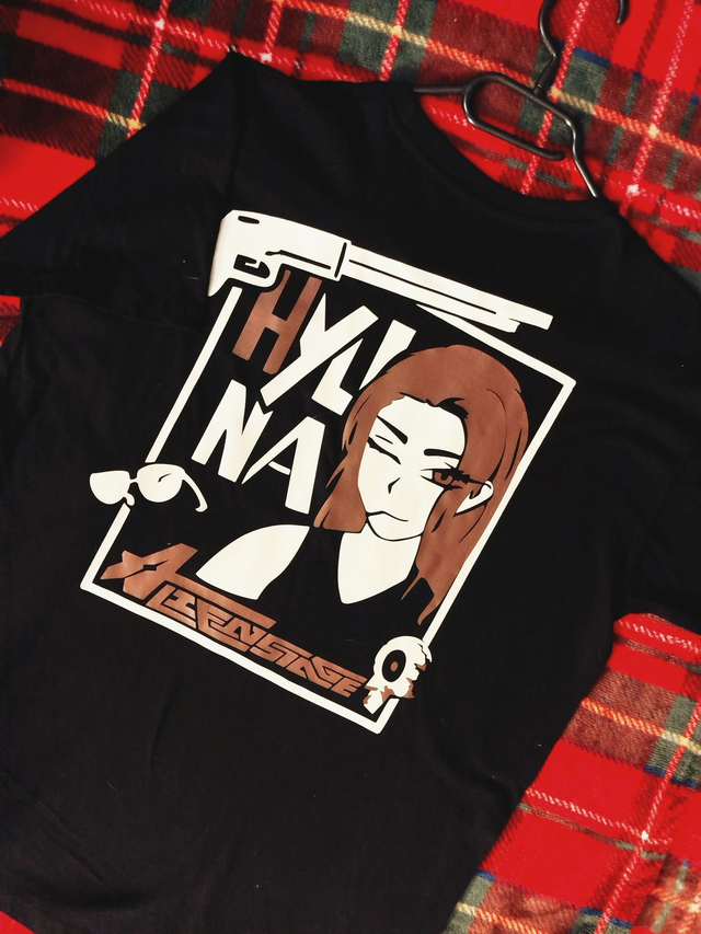 Alien stage Hyuna tee-shirt