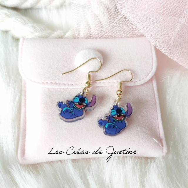 Boucles d&#039;oreilles Stitch 