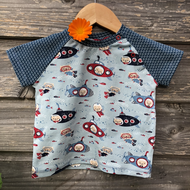 T-shirt manches courtes «Petits chats en sous-marins»