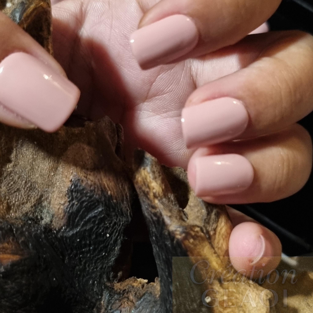 Nude cocooning little carré S