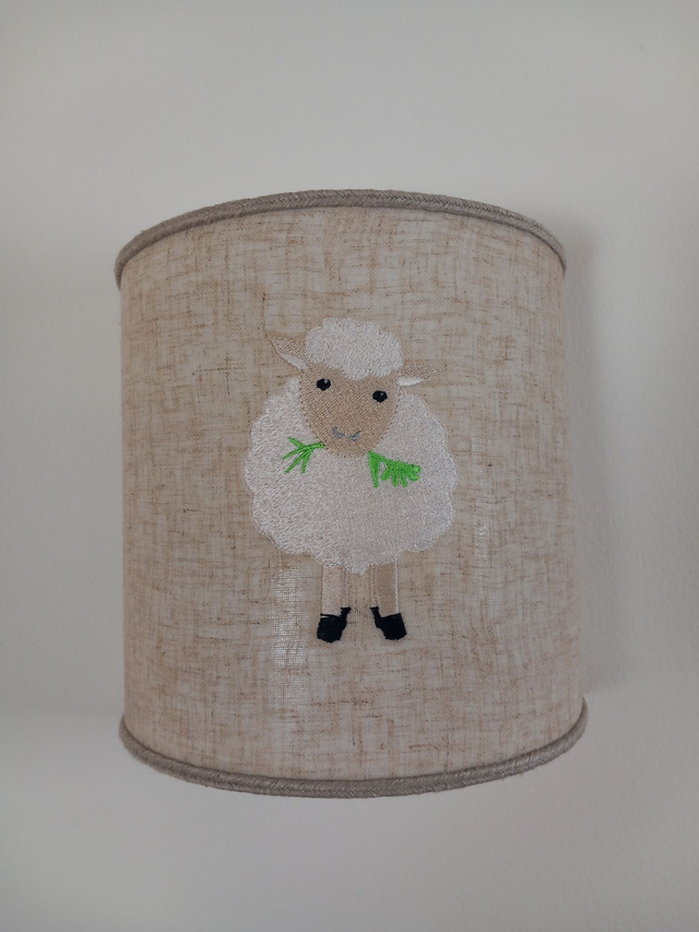 Applique murale lin brodé mouton électrifiée demi-cercle 