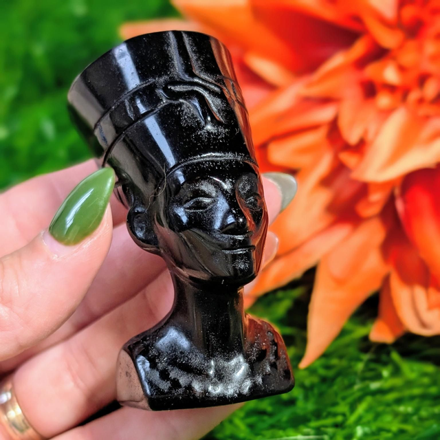 Obsidian Egyptian Carving - Queen Nefertiti 