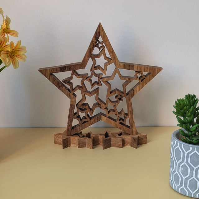 Etoile en chêne