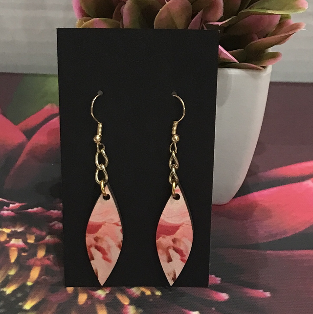 Wood Mixed Coloured Dangling Earrings- MSDE45