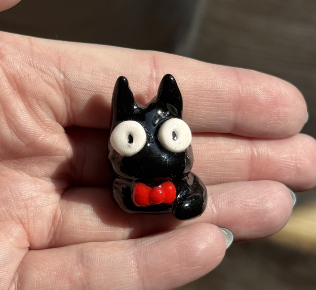 Jiji 🐈‍⬛ - figurka