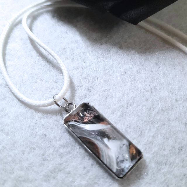 BLACK SWAN - Collier - Cordon blanc