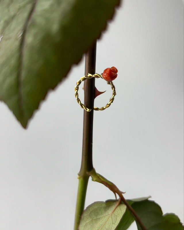 Anello Rosa Corallo Spinata