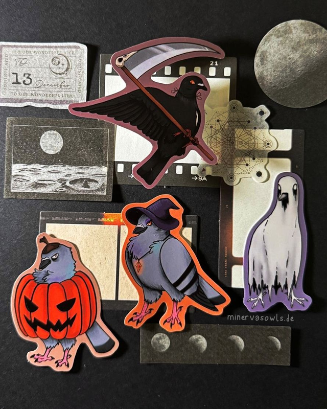 Halloween 2025 - Pigeon Stickers
