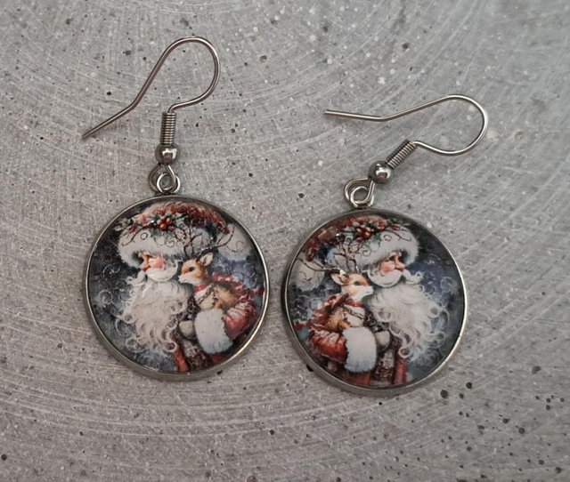 C - Joulupukki -korvakorut 