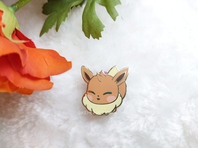 Eevee Hard Enamel Pin | Pokemon