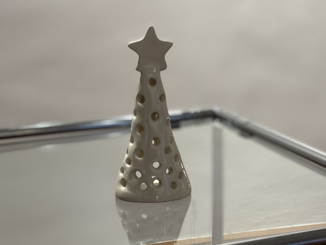 Svečnik novoletna jelka - bela