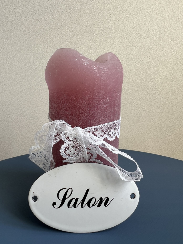 SALON - L'ancienne plaque émaillée "Salon" de forme ovale