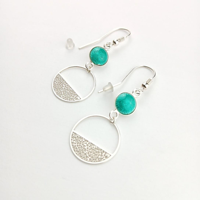 Ronds Martelés, Boucles d'oreilles en émail sur cuivre 