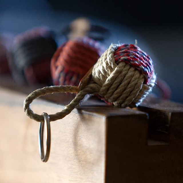 PORTE-CLE POMME DE TOULINE COCO AND CO