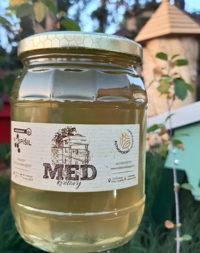 Akátový med 960g