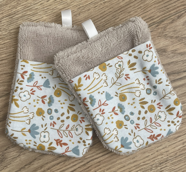 Lot de 2 gants de toilette