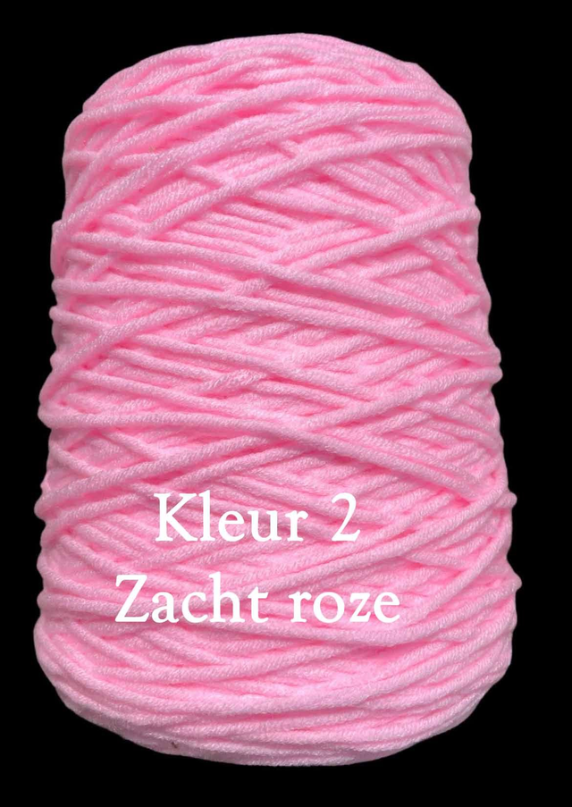 Tufting Yarns 400 gram 8 draads dik