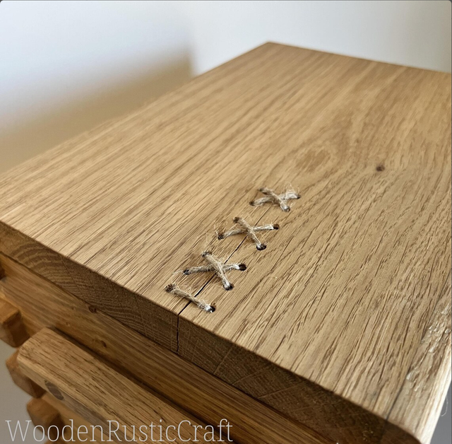 Country-Style Oak Keepsake Chest | Memory Box