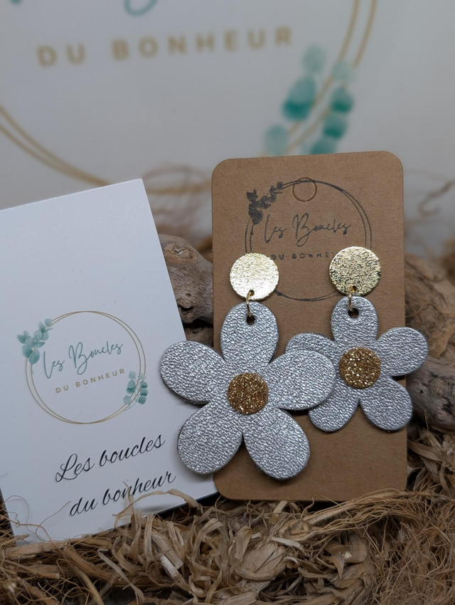 Boucles d'oreilles Asymétrique Baby Marguerite zk170