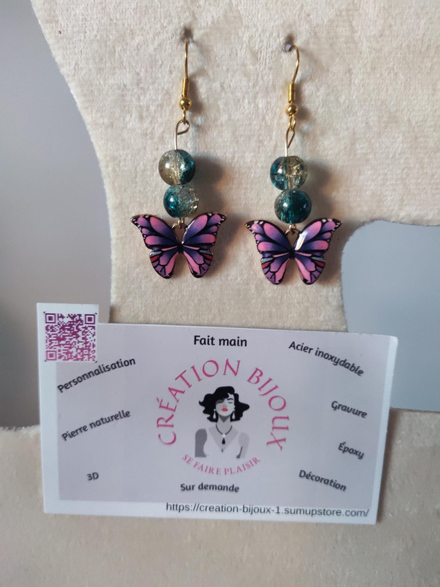 Boucle d'oreille papillon 