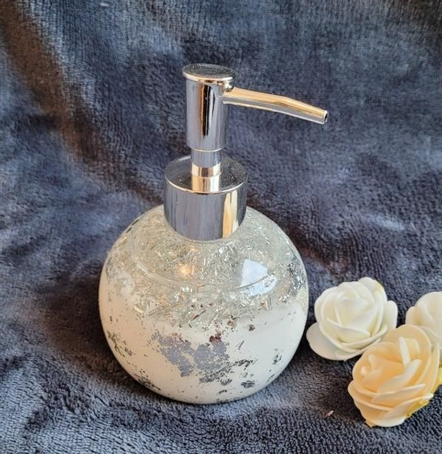 Distributeur savon liquide