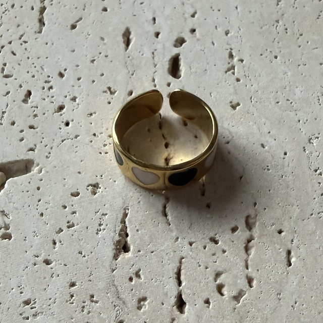 Ring hartjes wit/zwart