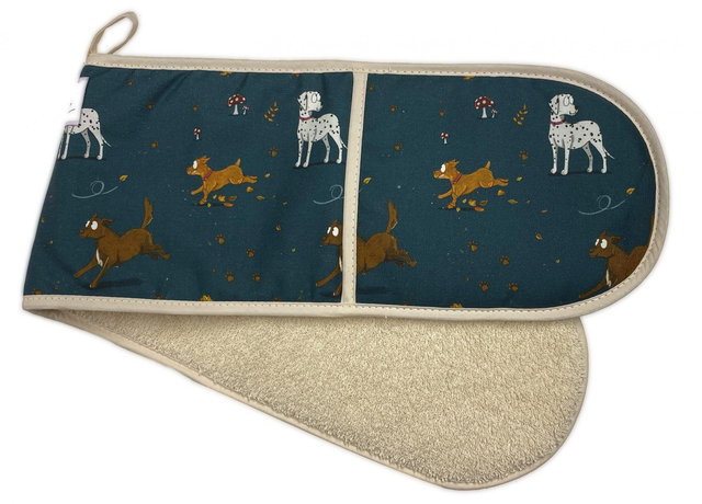 "Muddy Paws" Oven Glove