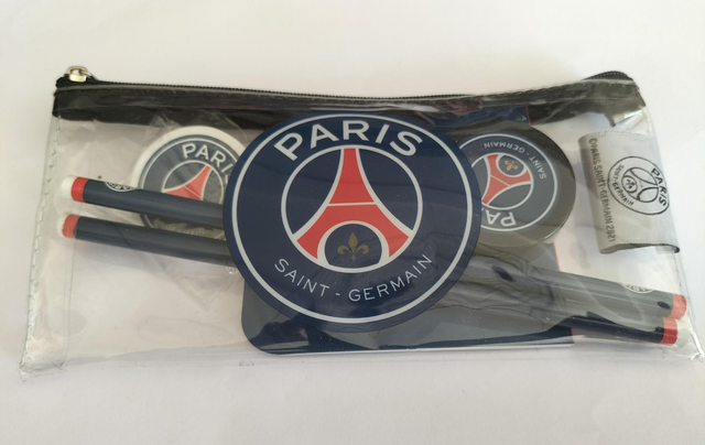 PSG Trousse  avec accessoires 