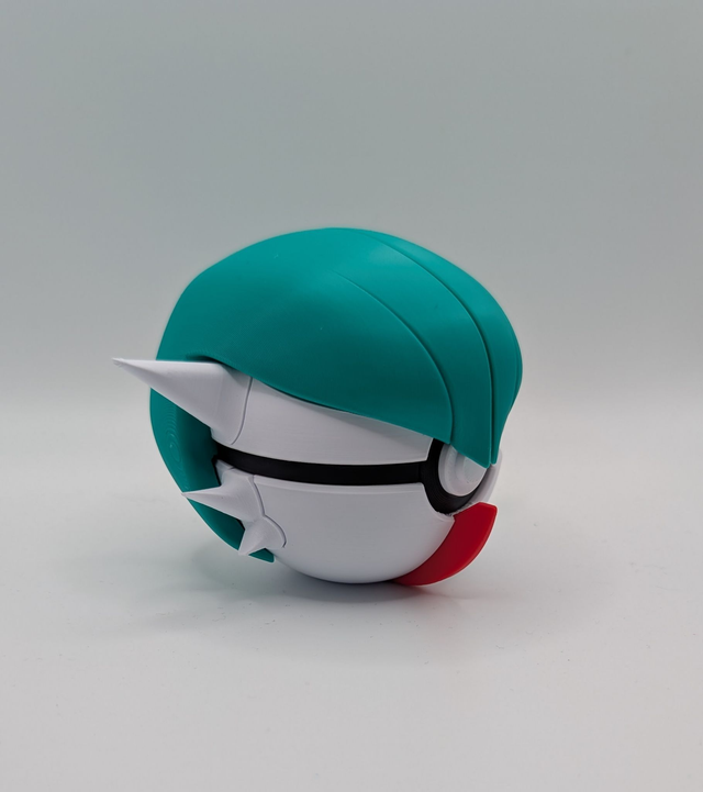 Gardevoir Pokeball