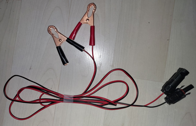 Câble 2 brins 0,75mm² raccord étanche + pinces crocodile