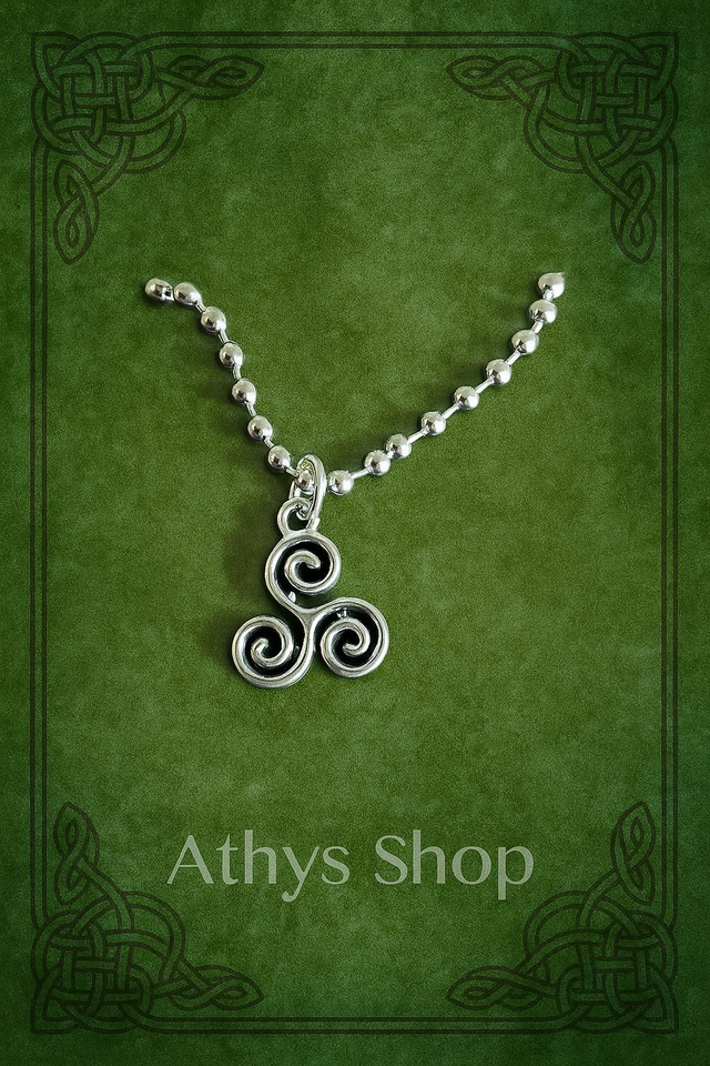 Triskele ketting