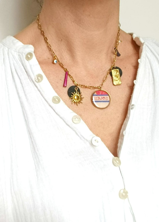 Collier à Breloques Upcyclé Carte de Tarot, Chambre à Air & Aluminium Recyclés - Soleil