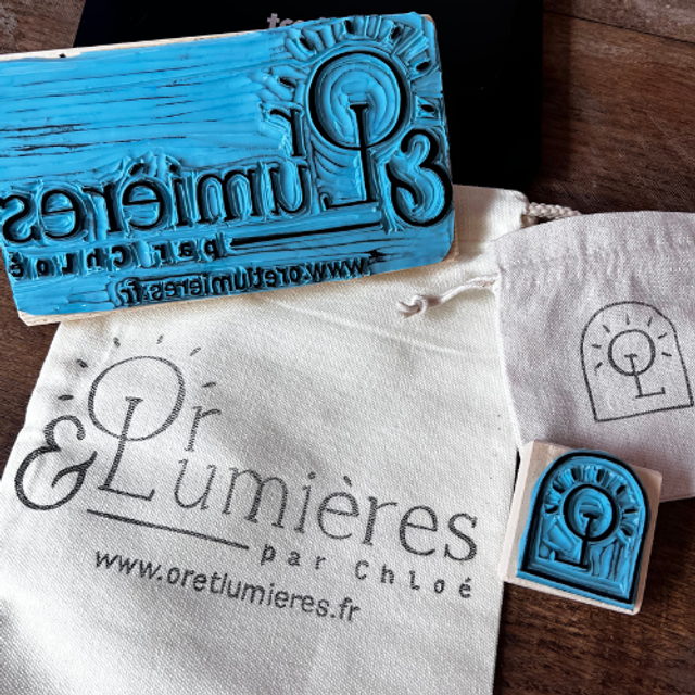 Tampon Logo gravé à la main avec amour