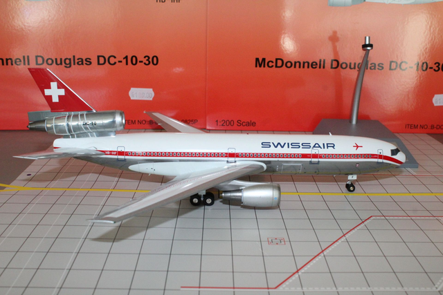 Swissair DC-10-30 (HB-IHF), 1:200