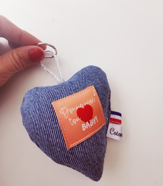 Porte-clefs COLETTE donne moi ton coeur bb