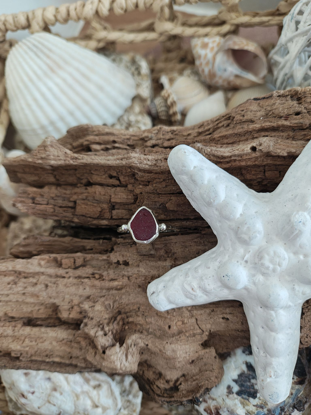 Ocean Garnet Ring